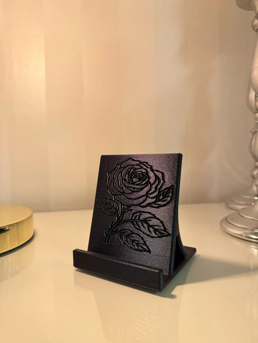 Samsung Tablet & phone stand minimalist